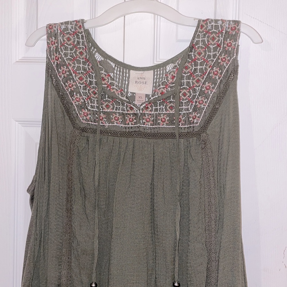 Knox Rose sleeveless tank top